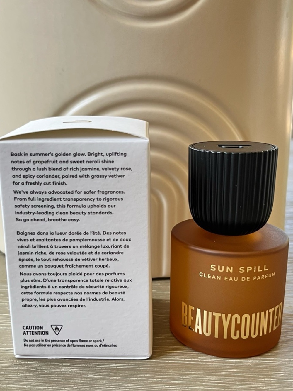 Beautycounter Sun Spill Eau de Parfum Spray 1.7 fl oz / 50 ml Full Size - Picture 6 of 9
